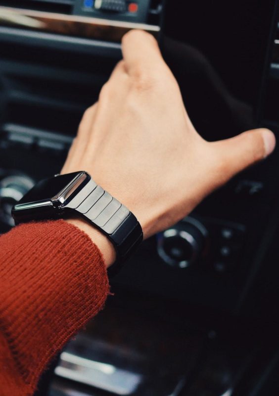 Гарантийный и постгарантийный ремонт Apple Watch в Одессе и Киеве