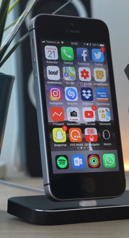 Ремонт iPhone SE в Одессе и Киеве