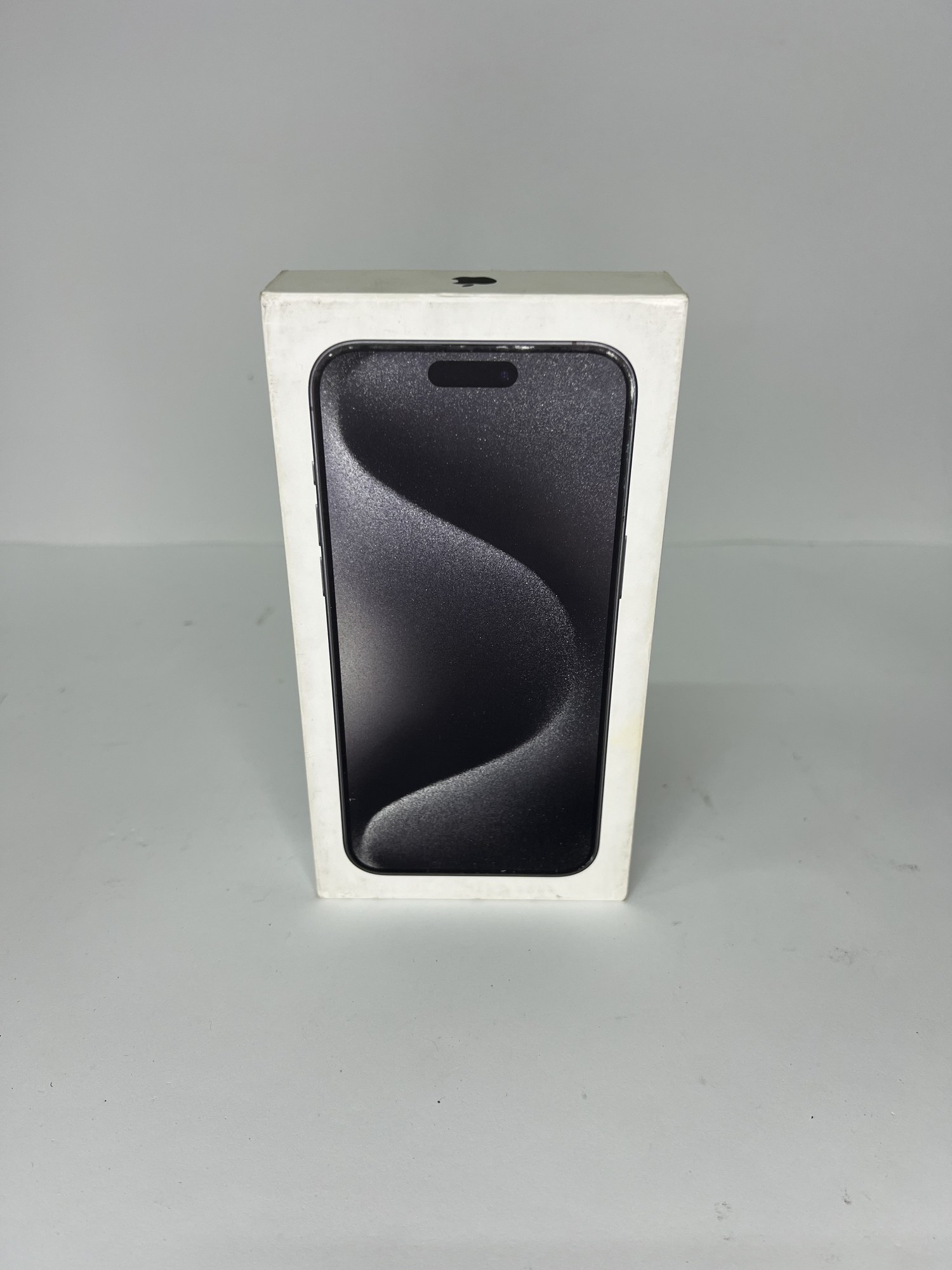 Apple iPhone 15 Pro Max 8 GB / 256GB / Black (MU6P3J/A)