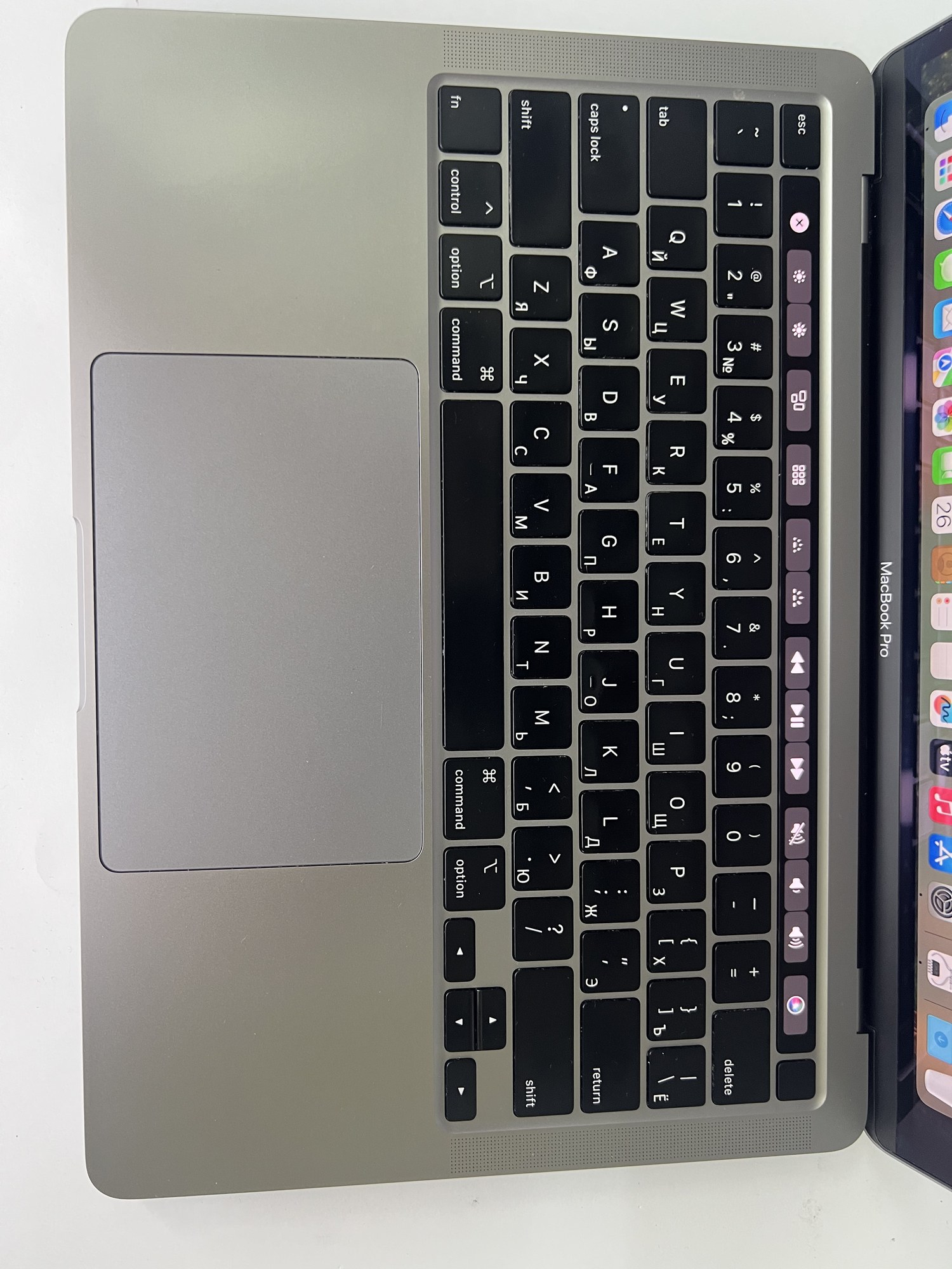Apple MacBook Pro 13.3 Intel i5 8 GB / 256GB / Space Gray (A2289)