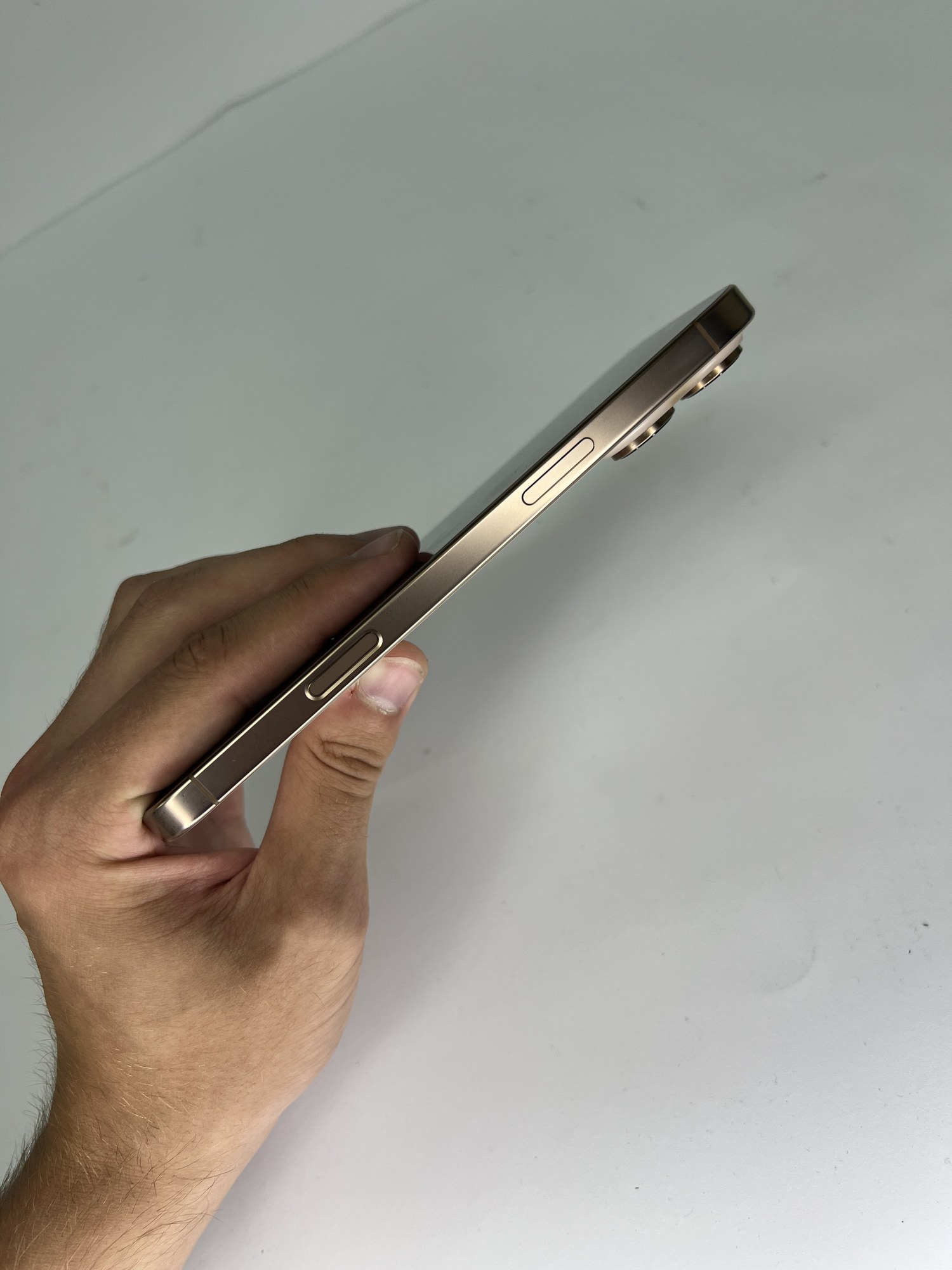Apple iPhone 16 Pro Max 8 GB / 256GB / Desert (MYWJ3J/A)