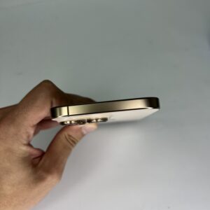 Apple iPhone 16 Pro Max 8 GB / 256GB / Desert (MYWJ3J/A)